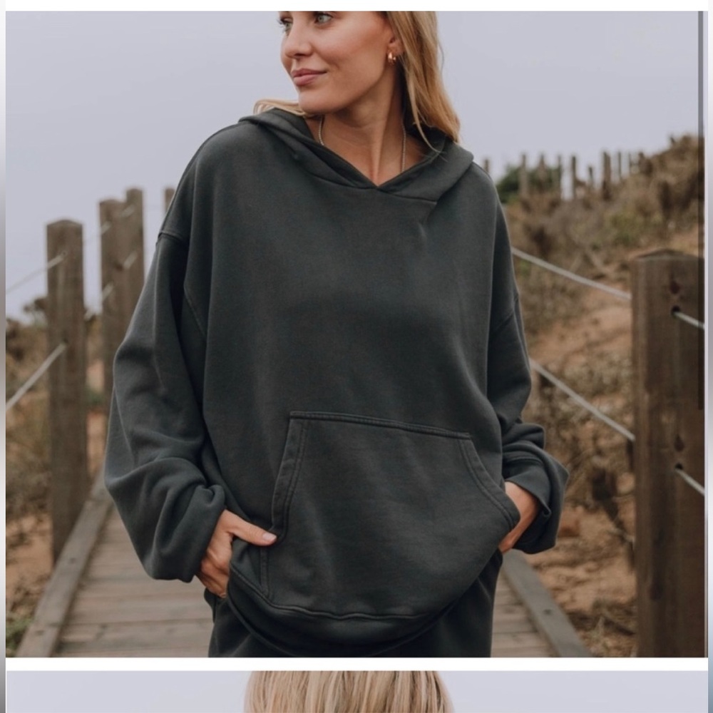 Daily Drills Hoodie in Vintage Black